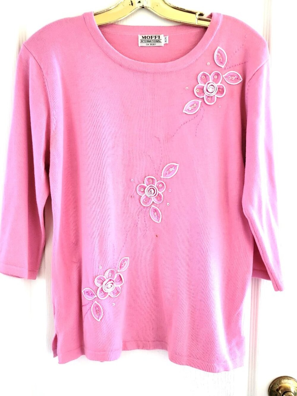 MOFFI INTERNATIONAL PINK SWEATER